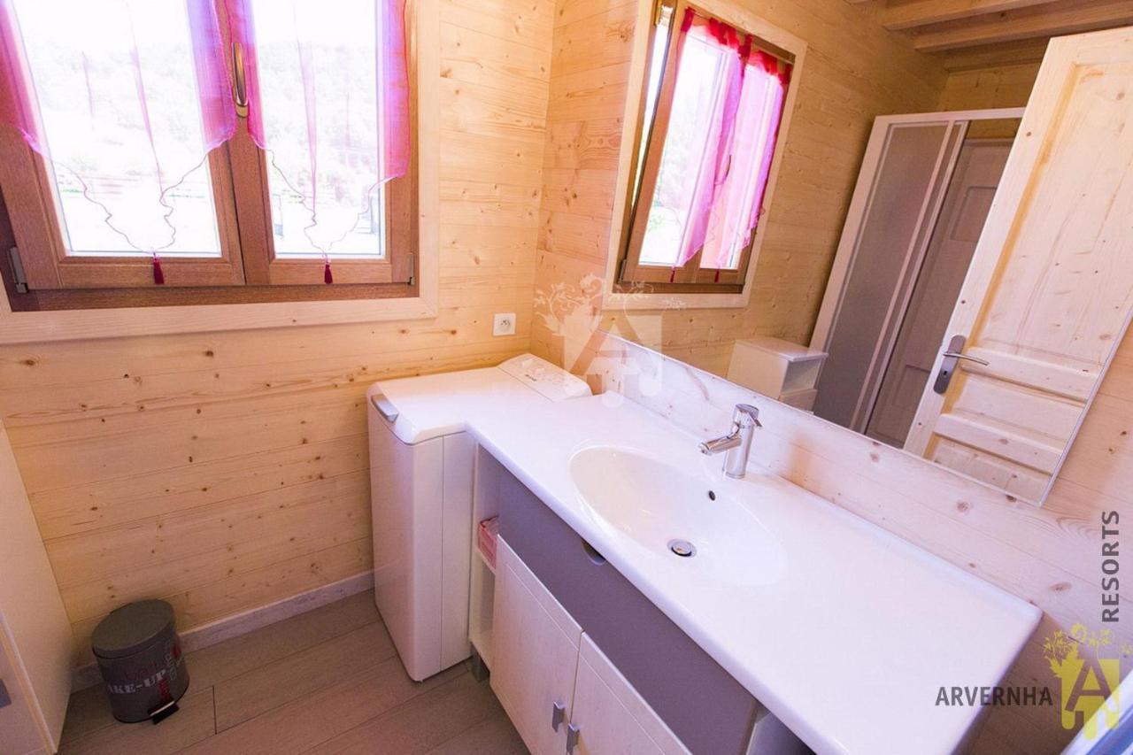 Chalet des Noisettes Murol Extérieur photo